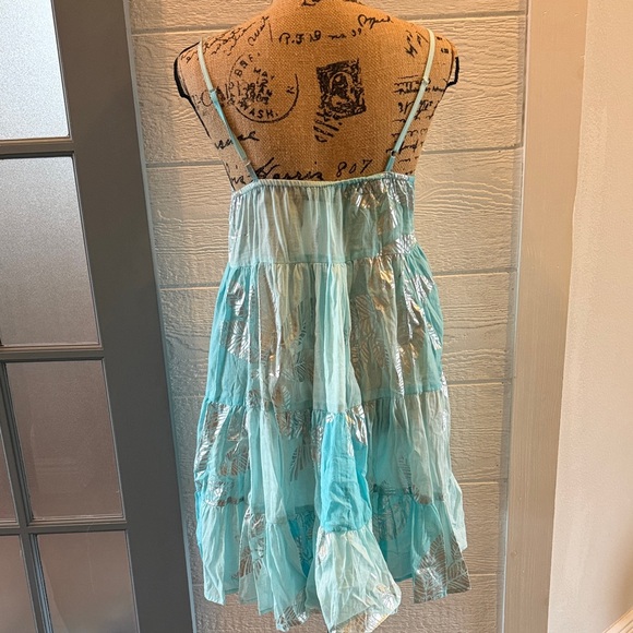 Elegant Blue Midi Dress - Picture 3 of 6